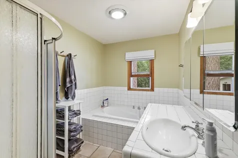 5159 Vermilion Trail Gilbert MN 55741