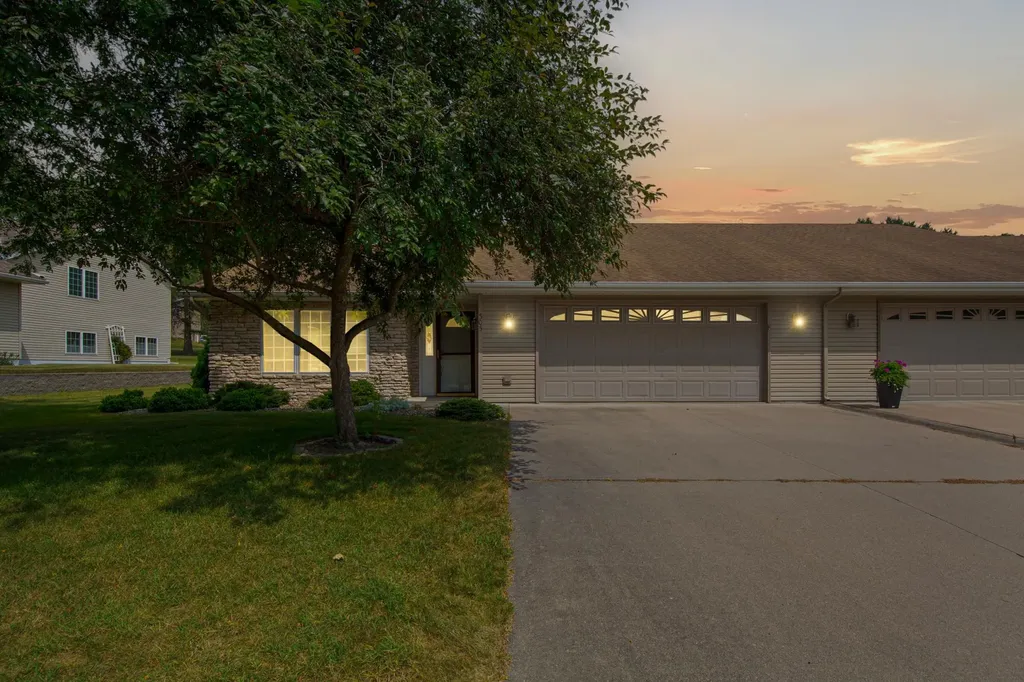 305 Tischler Avenue SE Faribault MN 55021