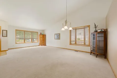 305 Tischler Avenue SE Faribault MN 55021