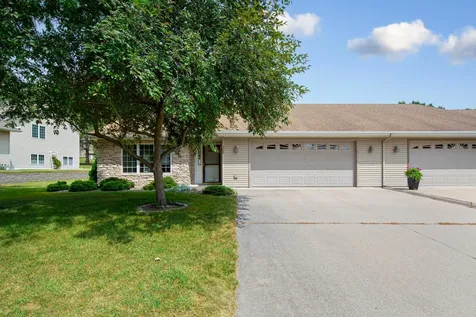 305 Tischler Avenue SE Faribault MN 55021