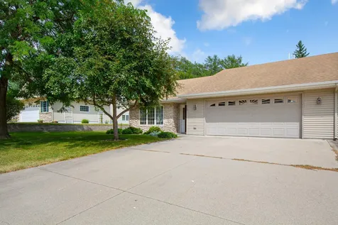 305 Tischler Avenue SE Faribault MN 55021