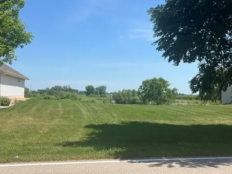 1185 Dale Street SW Hutchinson MN 55350