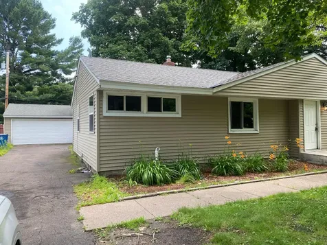 4044 Gisella Boulevard White Bear Lake MN 55110
