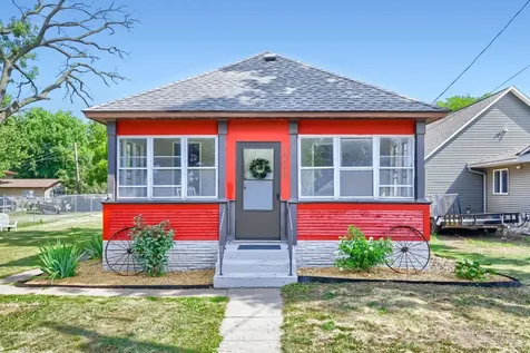 1211 3rd Street E Hastings MN 55033