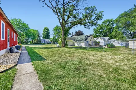 1211 3rd Street E Hastings MN 55033