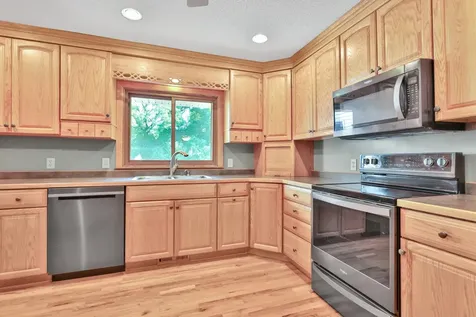 131 Marie Avenue W West Saint Paul MN 55118