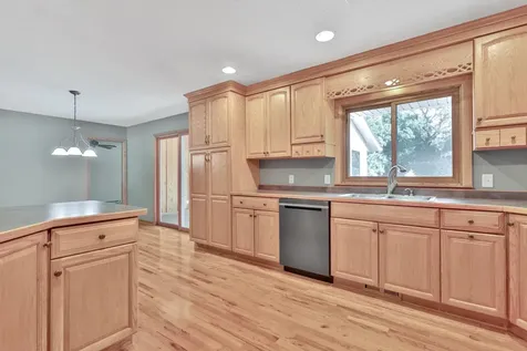 131 Marie Avenue W West Saint Paul MN 55118
