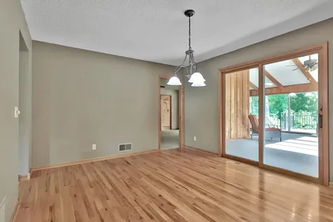 131 Marie Avenue W West Saint Paul MN 55118