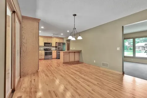 131 Marie Avenue W West Saint Paul MN 55118