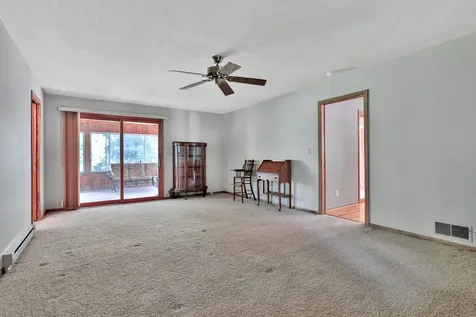 131 Marie Avenue W West Saint Paul MN 55118