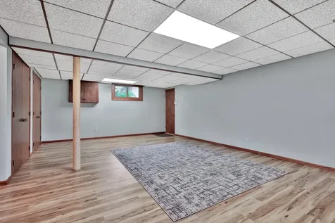 131 Marie Avenue W West Saint Paul MN 55118