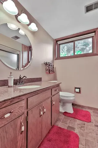 131 Marie Avenue W West Saint Paul MN 55118