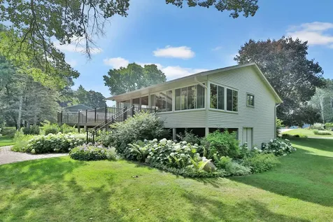 131 Marie Avenue W West Saint Paul MN 55118