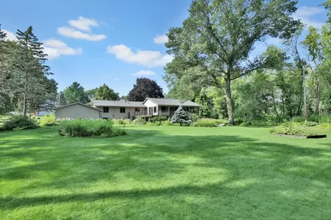 131 Marie Avenue W West Saint Paul MN 55118