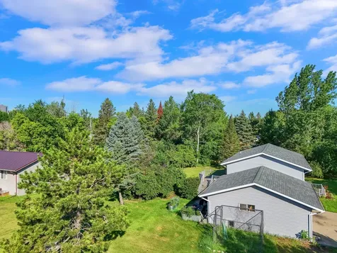 380 7th St NE Perham MN 56573