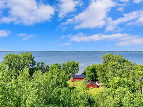 45565 Whispering Sands Lane Perham MN 56573