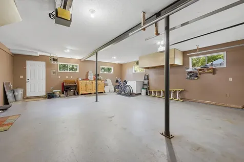 1595 57th Avenue NW Willmar MN 56201