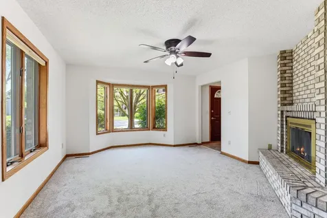 2133 Trumble Court Chaska MN 55318