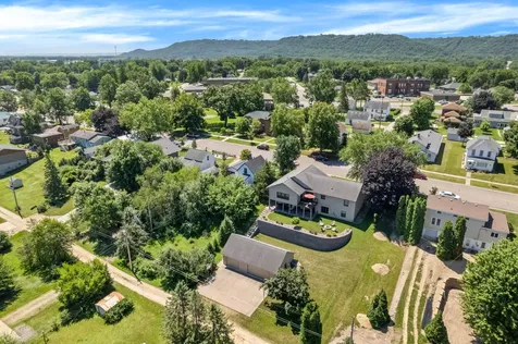 329 2nd Street E Wabasha MN 55981