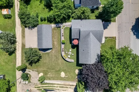 329 2nd Street E Wabasha MN 55981