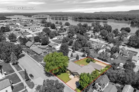 329 2nd Street E Wabasha MN 55981