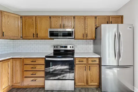 1639 Pleasant View Drive North Mankato MN 56003