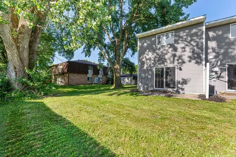 1639 Pleasant View Drive North Mankato MN 56003