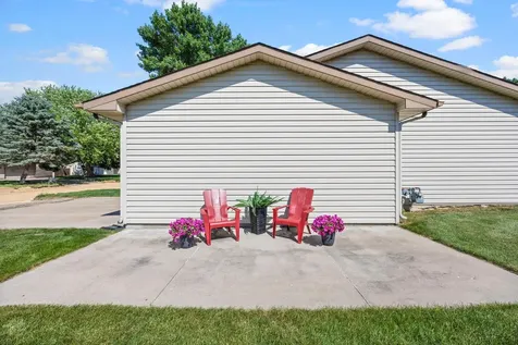 1365 2nd Avenue SE Cambridge MN 55008