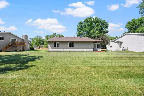 1365 2nd Avenue SE Cambridge MN 55008