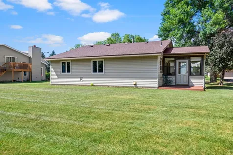 1365 2nd Avenue SE Cambridge MN 55008