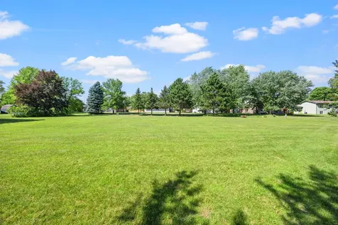 1365 2nd Avenue SE Cambridge MN 55008