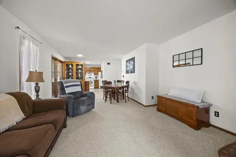 1365 2nd Avenue SE Cambridge MN 55008