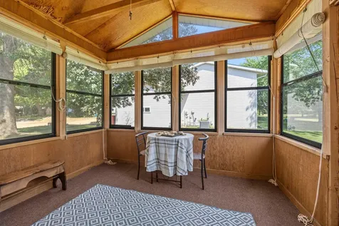 1365 2nd Avenue SE Cambridge MN 55008