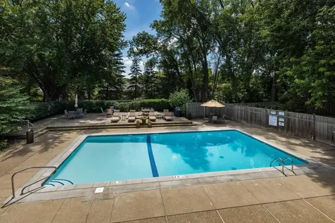 6124 Blake Ridge Road Edina MN 55436