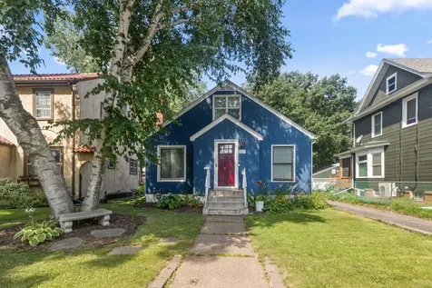 867 Delaware Avenue Saint Paul MN 55107