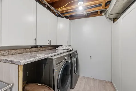 867 Delaware Avenue Saint Paul MN 55107