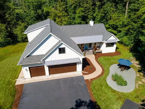 1775 Retreat Circle Minnetrista MN 55364