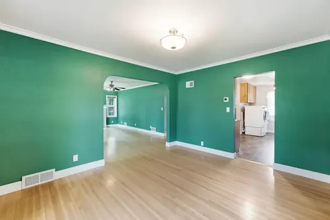 1002 Cedar Street Alexandria MN 56308