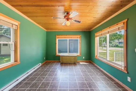1002 Cedar Street Alexandria MN 56308