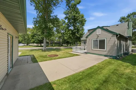 1002 Cedar Street Alexandria MN 56308