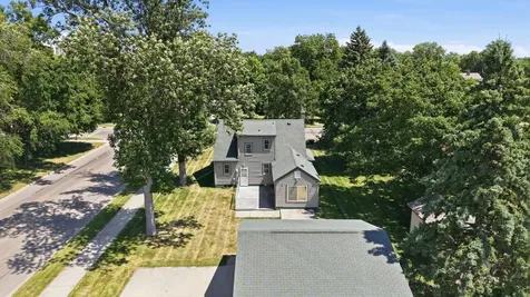 1002 Cedar Street Alexandria MN 56308