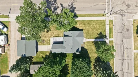 1002 Cedar Street Alexandria MN 56308