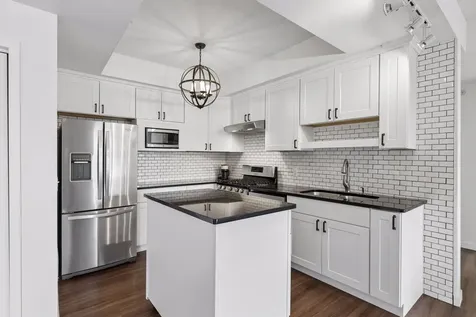 2566 Ellis Avenue Saint Paul MN 55114