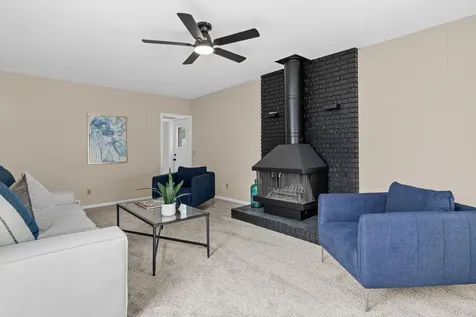 1394 Mackubin Street Saint Paul MN 55117