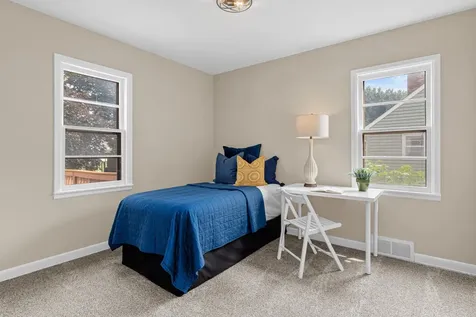 1394 Mackubin Street Saint Paul MN 55117