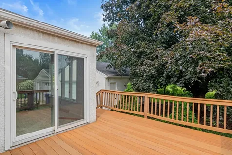 1394 Mackubin Street Saint Paul MN 55117