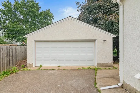 1394 Mackubin Street Saint Paul MN 55117
