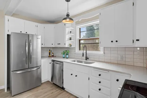 1394 Mackubin Street Saint Paul MN 55117