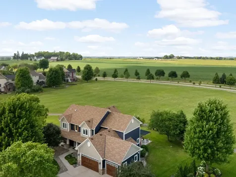1004 Freedom Court Northfield MN 55057