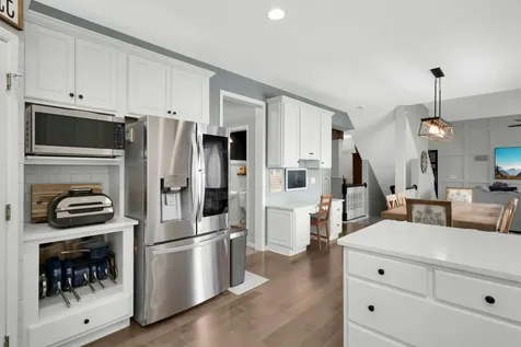 1004 Freedom Court Northfield MN 55057